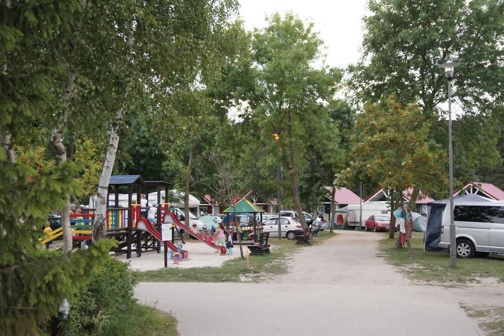 Holiday Resort & Camping Intercamp'84 Łeba Dış mekan fotoğraf