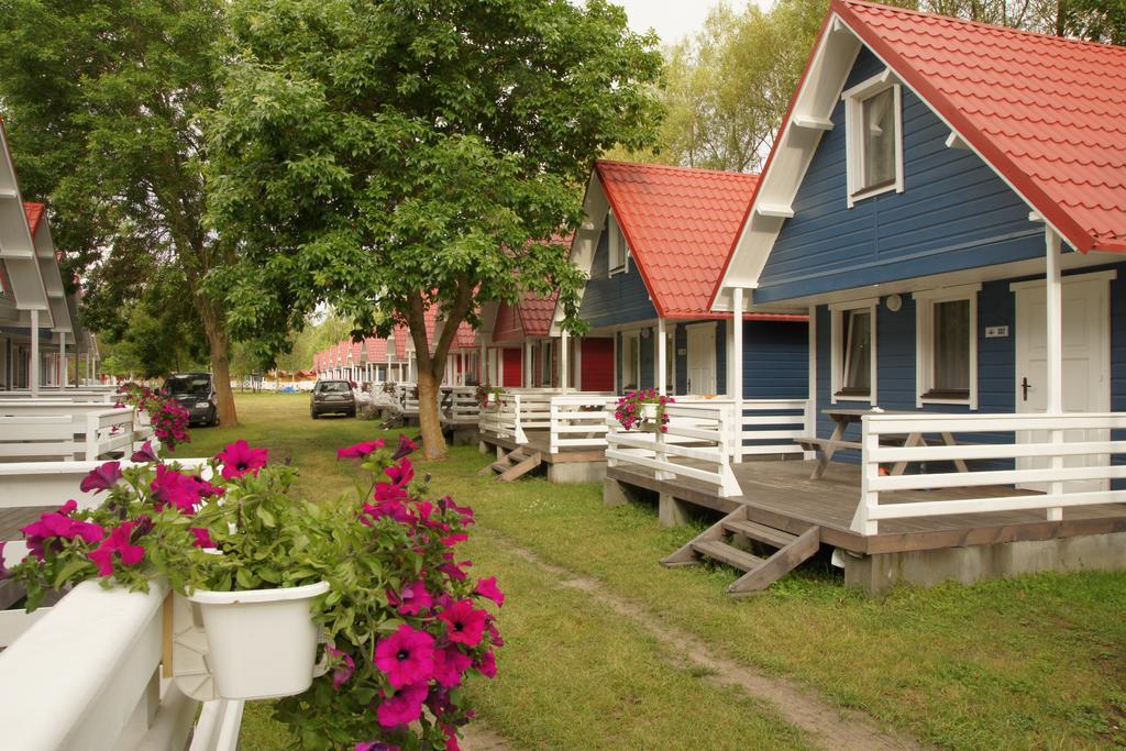Holiday Resort & Camping Intercamp'84 Łeba Dış mekan fotoğraf